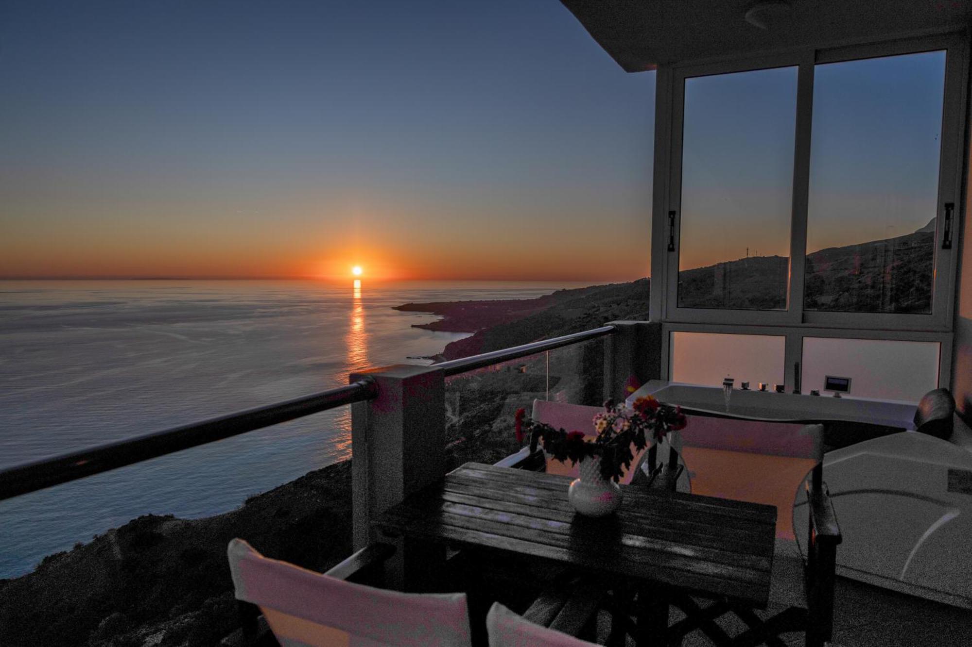 Akrotiri Panorama- Luxury Rental Apartments With Sea View Rodakino Eksteriør billede