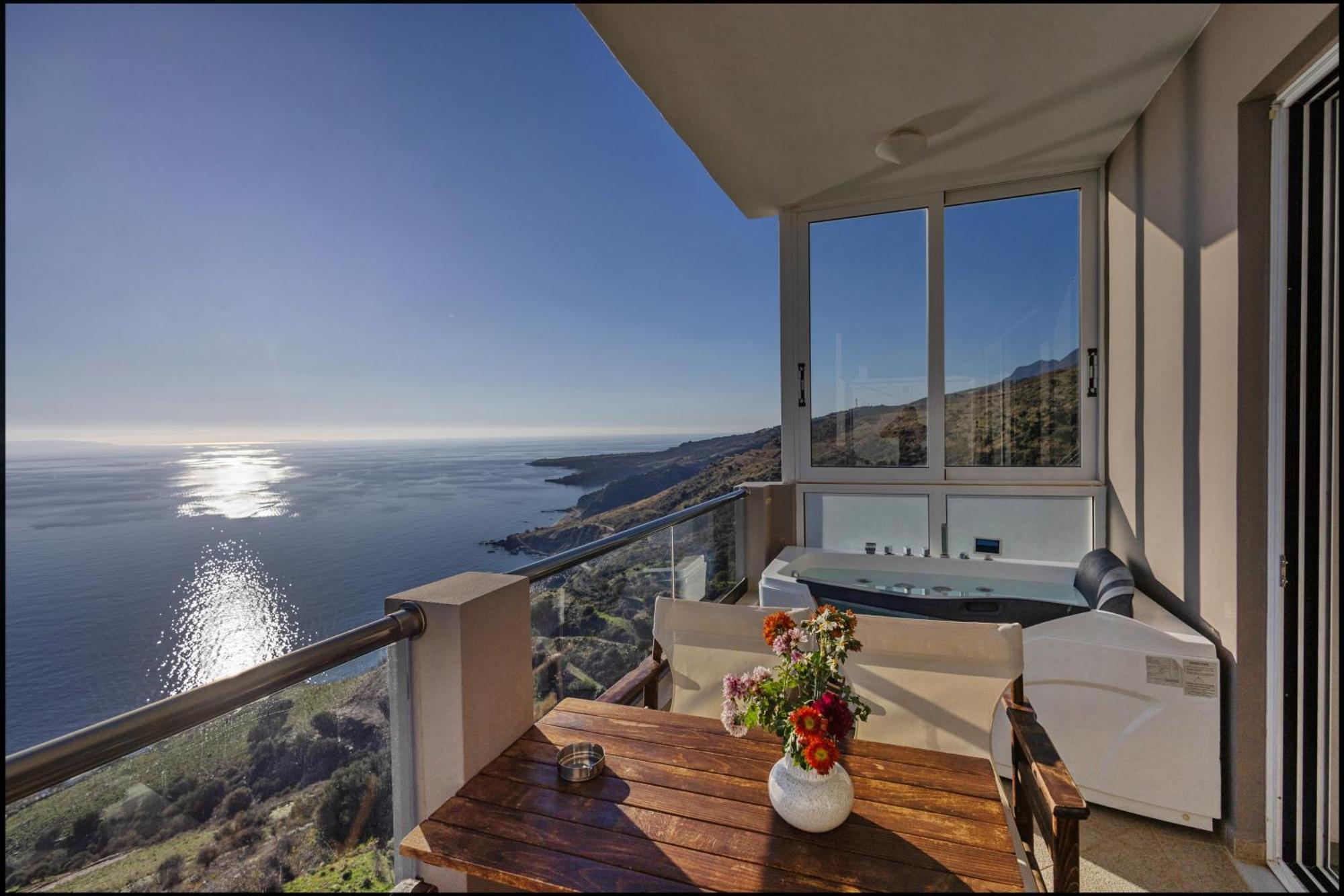 Akrotiri Panorama- Luxury Rental Apartments With Sea View Rodakino Eksteriør billede