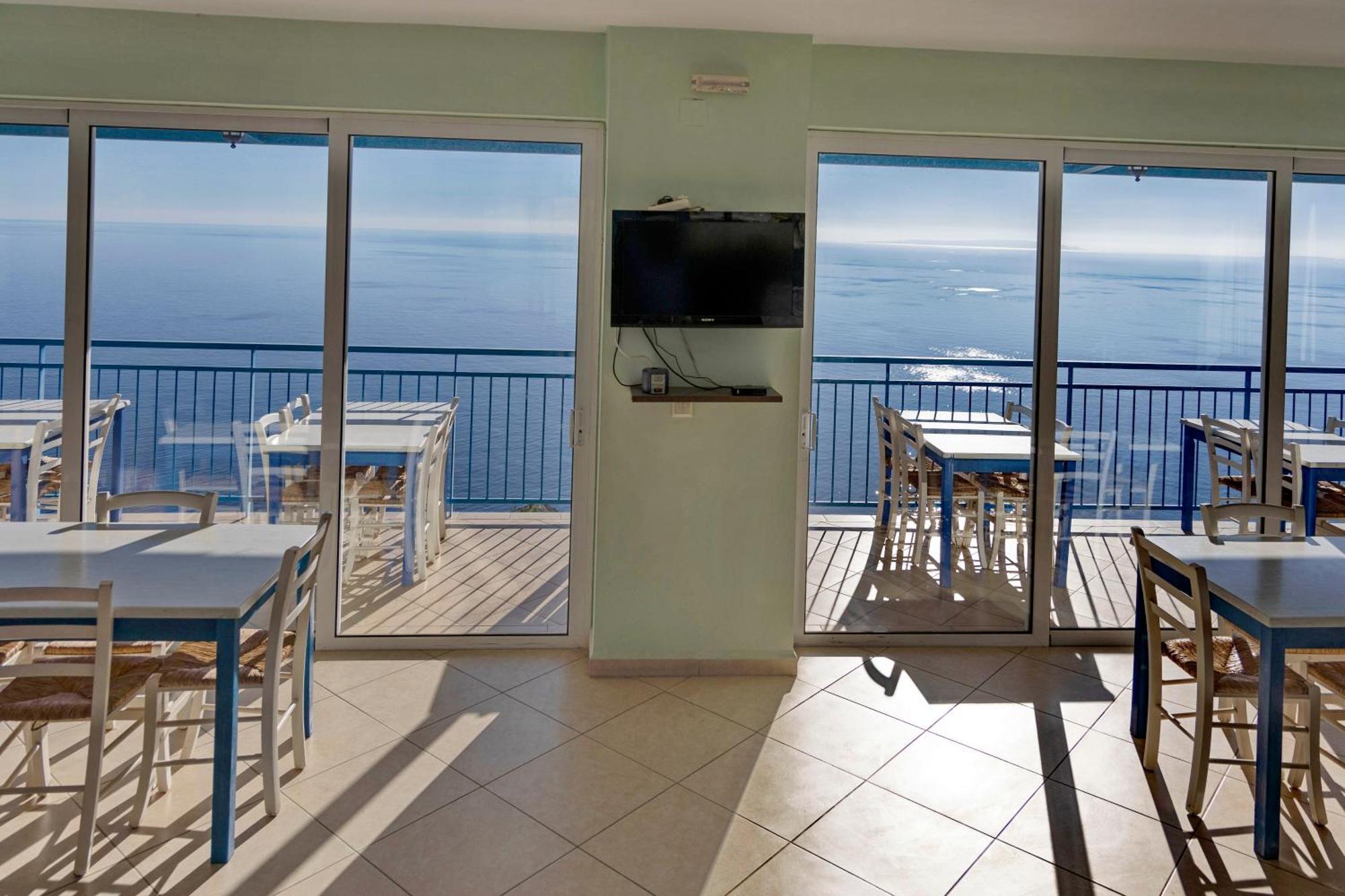 Akrotiri Panorama- Luxury Rental Apartments With Sea View Rodakino Eksteriør billede